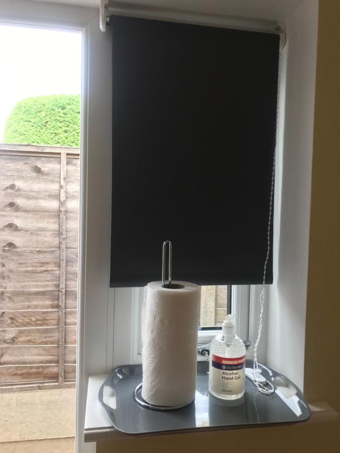 Studio-1-Staines/Heathrow/London-Own Entrance Ngoại thất bức ảnh
